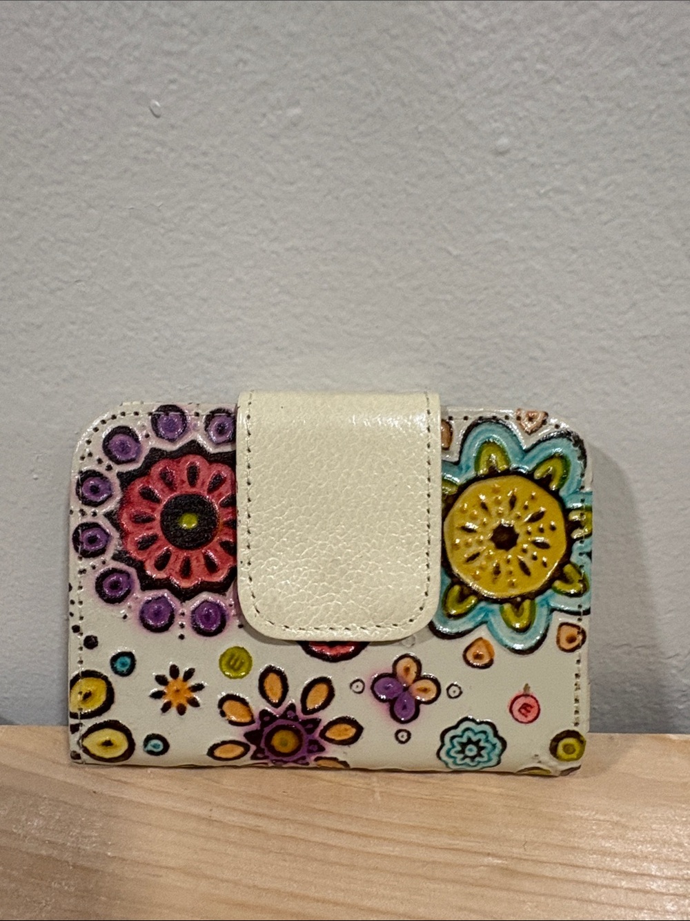 Cream Wallet with Multicolor Floral Motif